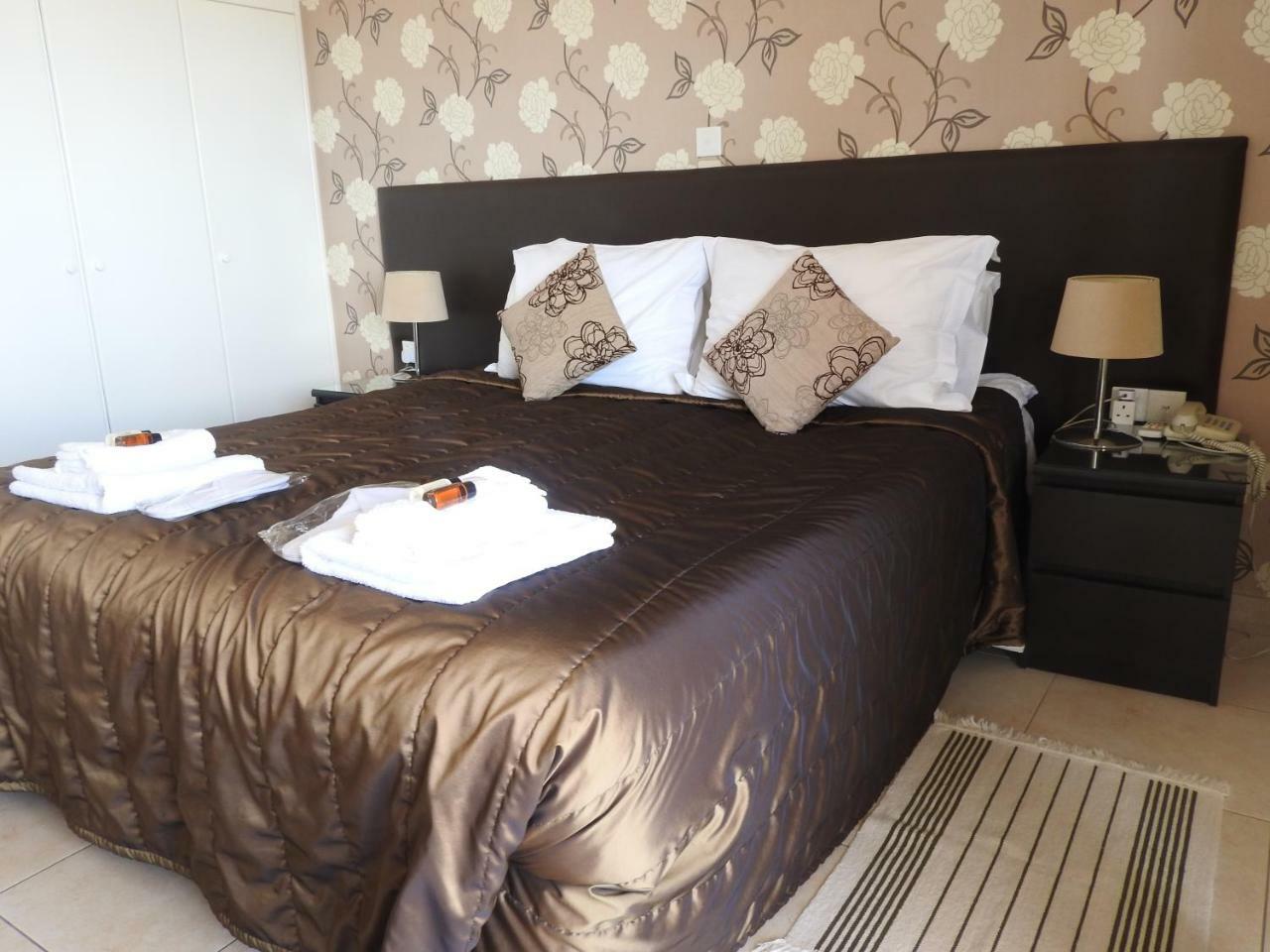 Hill View Hotel Apartments Pissoúri Eksteriør bilde